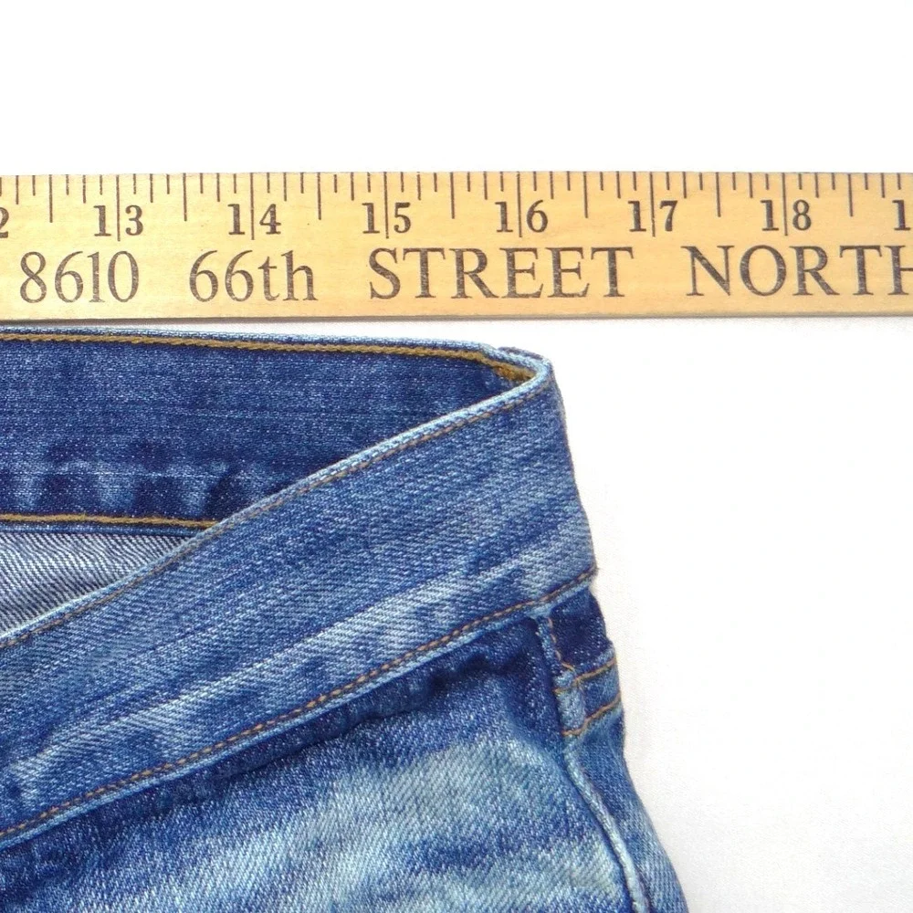 Lucky Brand Legend Women's Blue Straight Leg Jeans Medium Wash Made in USA 34x27